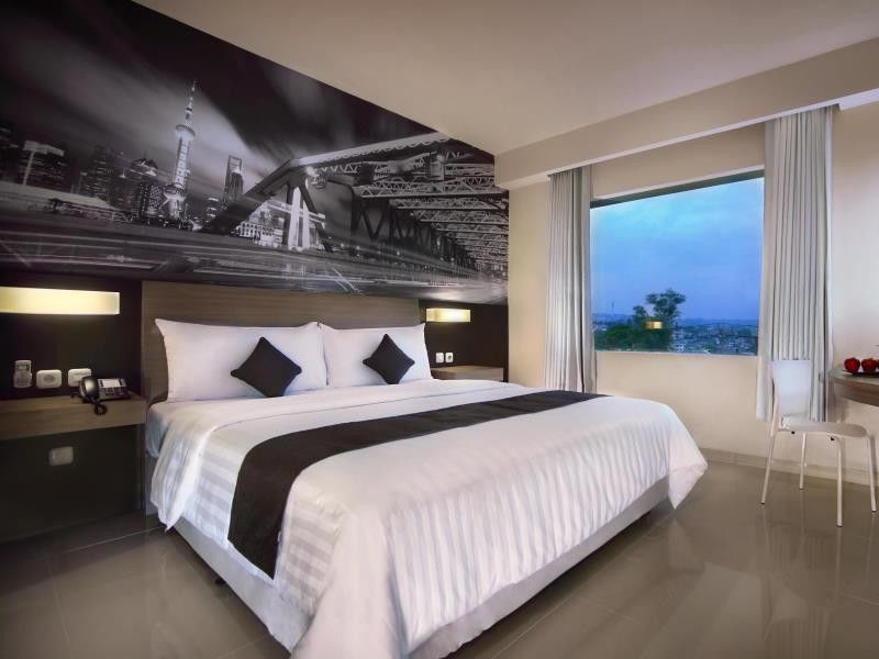 Hotel Neo Candi Simpang Lima - Semarang By Aston Екстер'єр фото